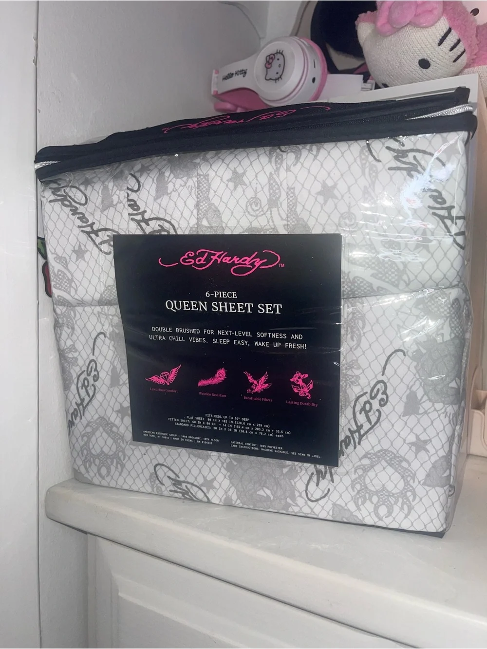 NWT Ed Hardy Queen Sheet Set in White with Multicolor Tiger Accent